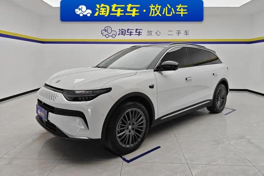 Leapmotor C11 300