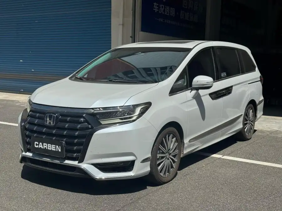 Honda Elysion 2.0L e:HEV Luxury