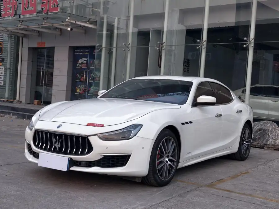 Maserati Ghibli 2.0T