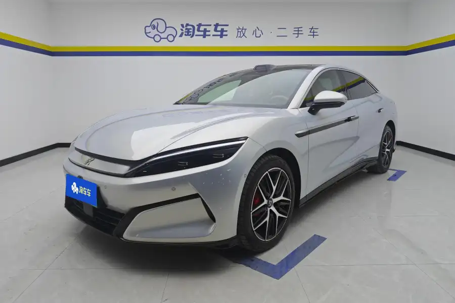 BYD Han L EV 601KM 4WD Flagship