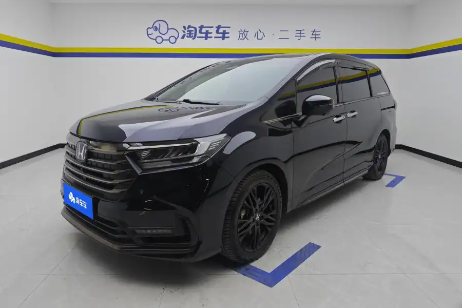 Honda Odyssey 2.0L e:HEV ·