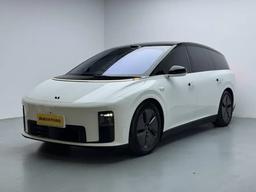 Li Auto i8 Standard