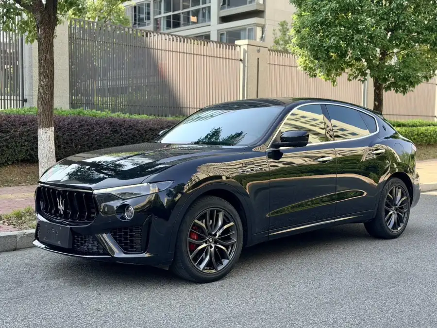 Maserati Levante 3.0T Modena