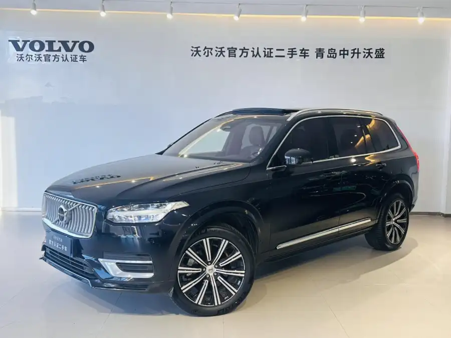 Volvo XC90 B6 Luxury 7 мест