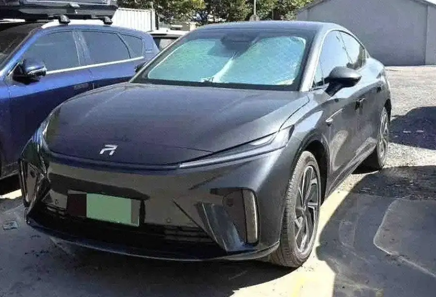 Rising Auto R7 RWD Pro