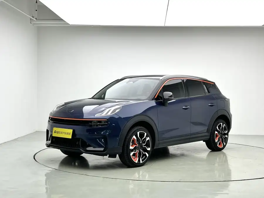 Lynk & Co 06 Remix 1.5T Halo