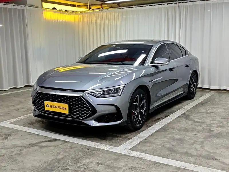 BYD Han DM DM-i 242KM Flagship