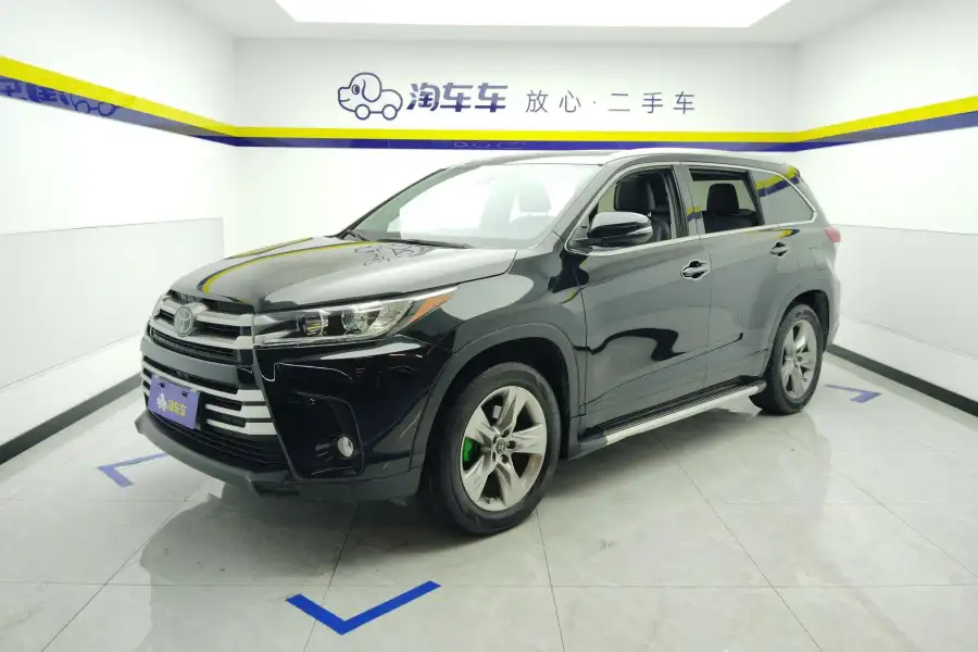 Toyota Highlander 2.0T 4WD Luxury 7 мест