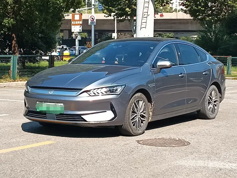 BYD Qin Plus EV 500KM Premium