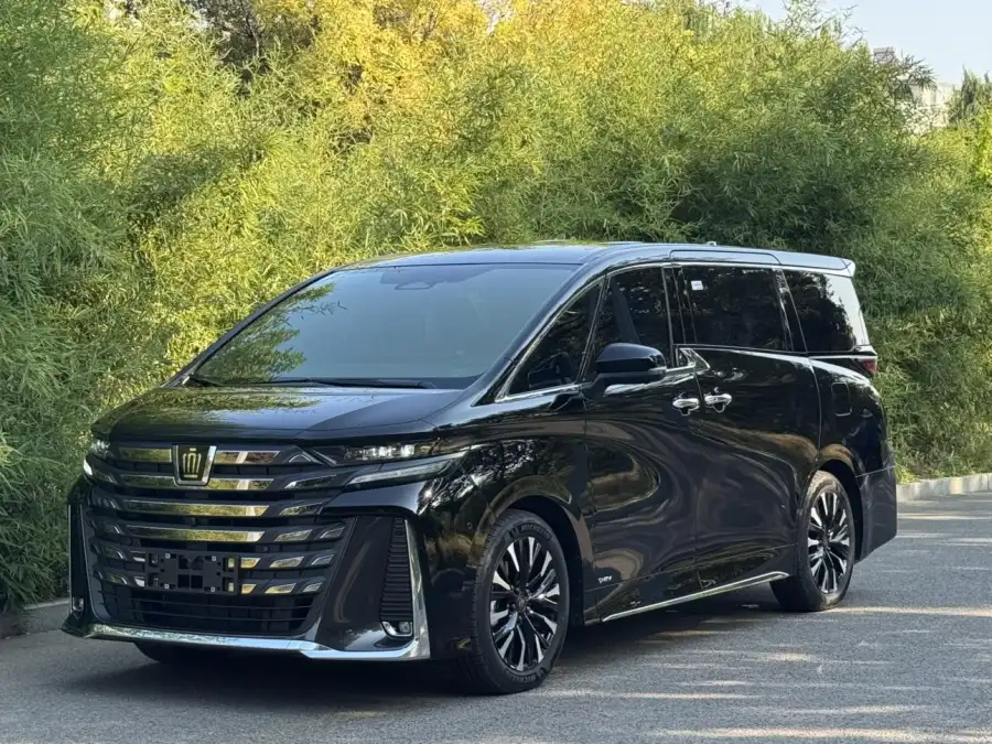 Toyota Vellfire 2.5L 4WD Supreme
