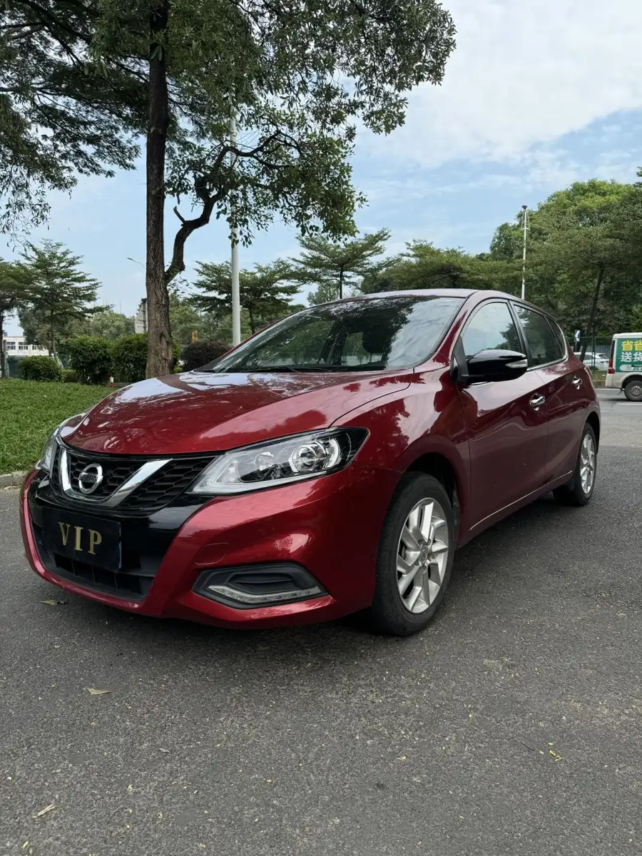 Nissan Tiida 1.6L CVT