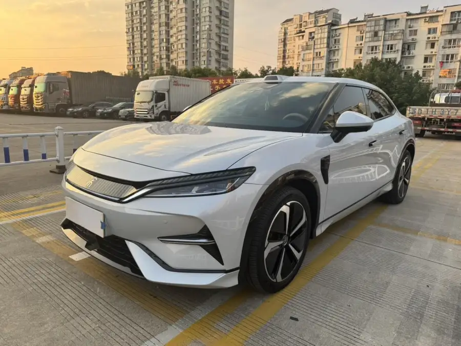 BYD Song L EV 662KM