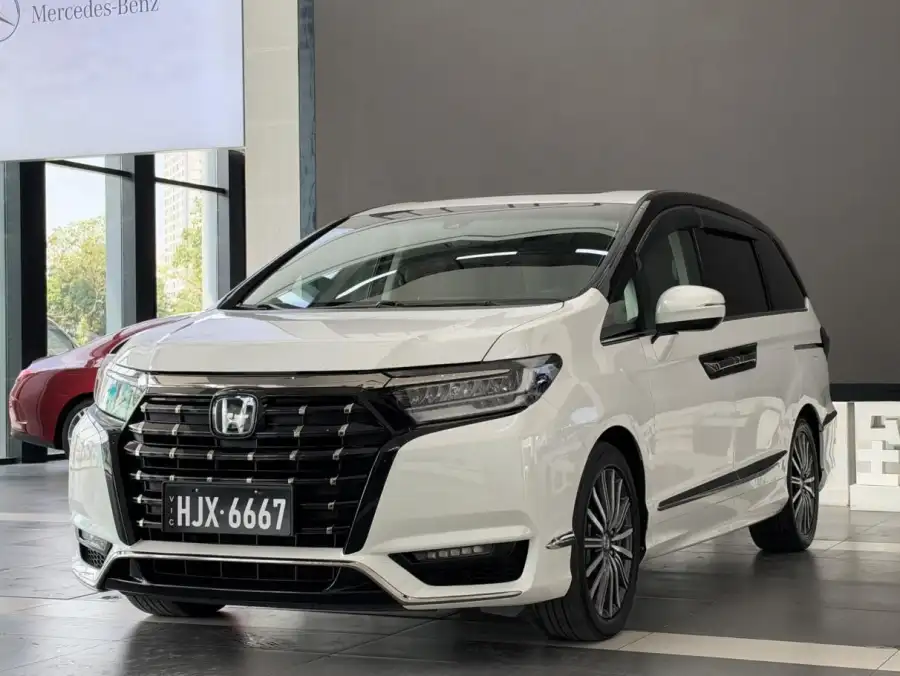 Honda Elysion 2.0L Luxury