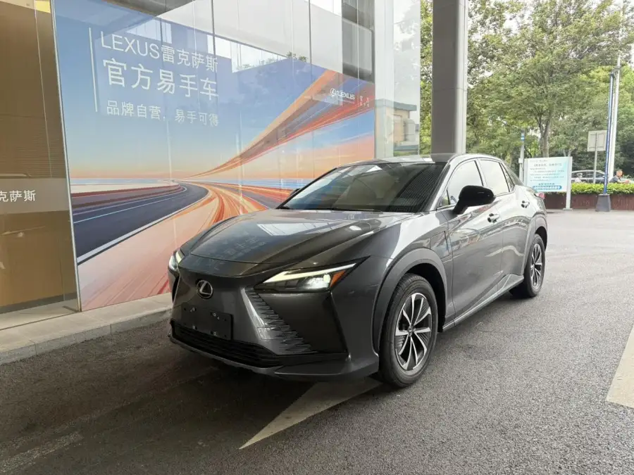 Lexus RZ