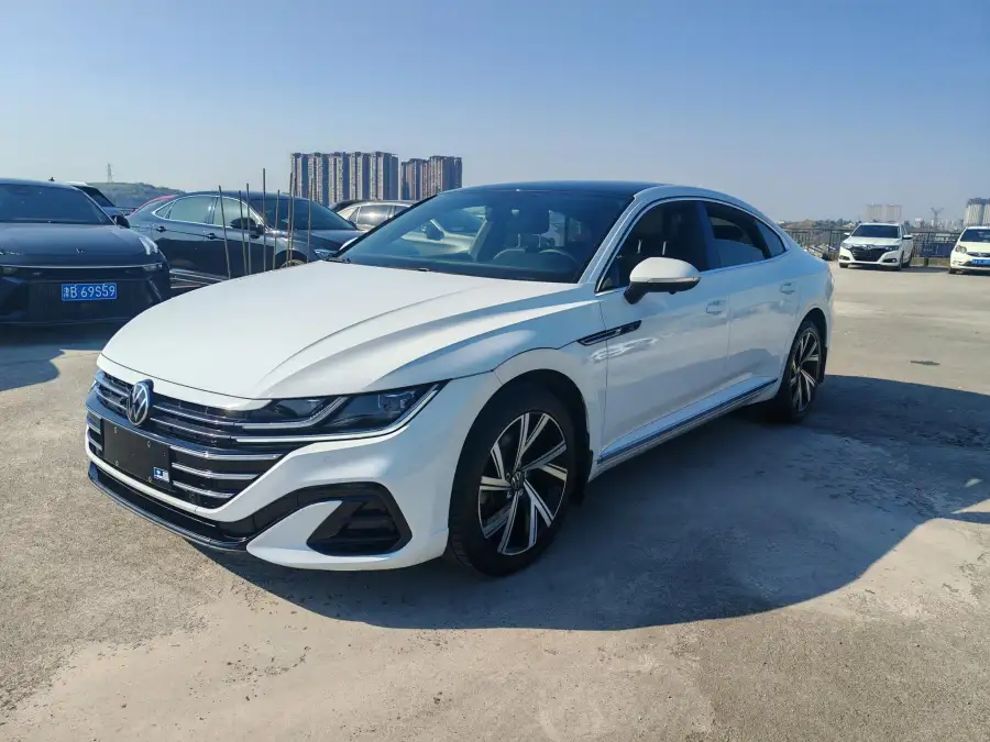 Volkswagen CC 330TSI