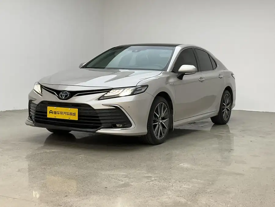 Toyota Camry 2.5HG Luxury
