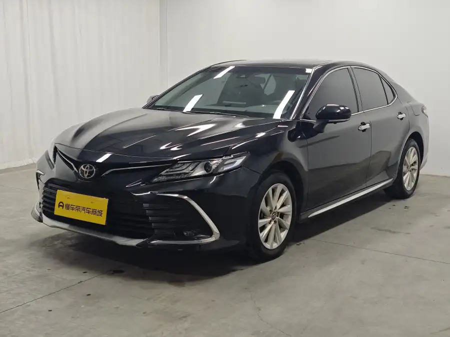 Toyota Camry 2.0G Luxury
