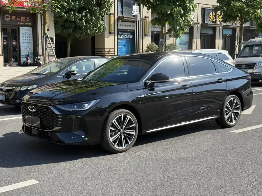 Chery Arrizo 8 PRO 1.6T DCT Luxury