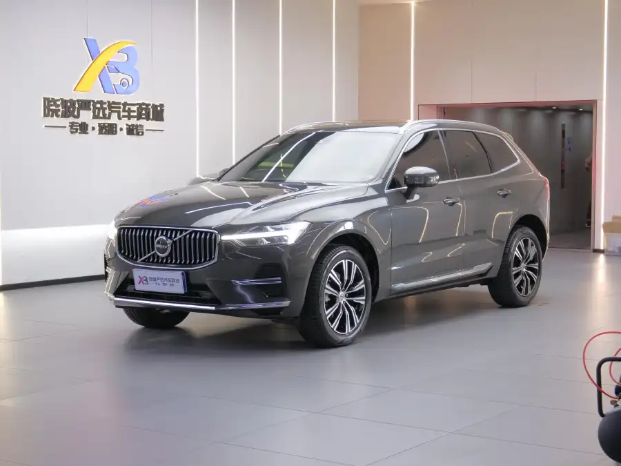 Volvo XC60 B5 4WD Luxury