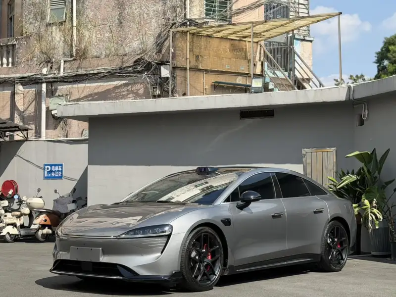 Luxeed S7 4WD Flagship Max RS