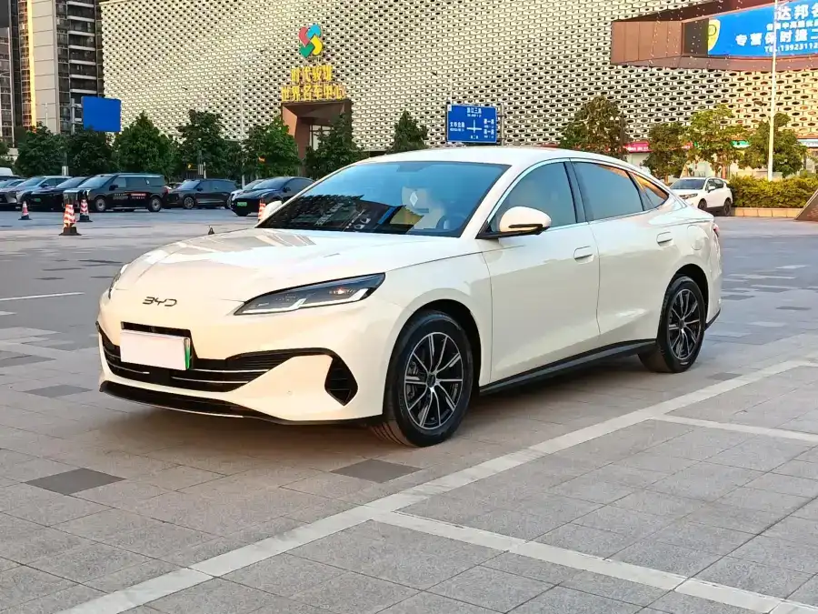 BYD Seal 06DM DM-i 80KM Premium