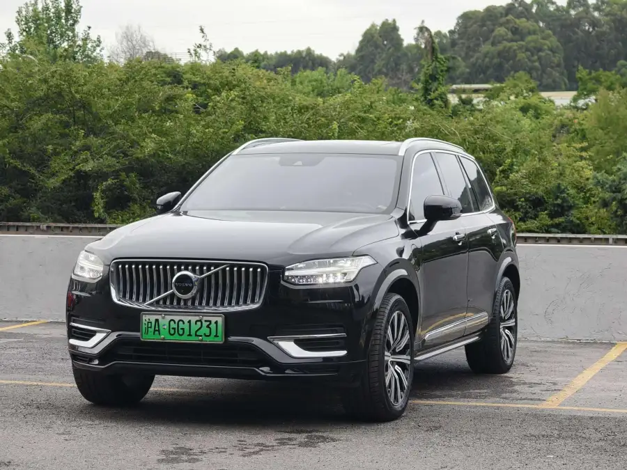 Volvo XC90 PHEV E T8 Luxury 7 мест