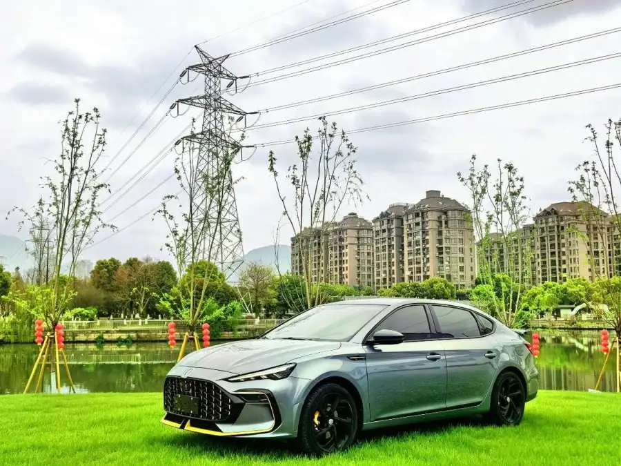 MG 6 Pro 1.5T Trophy Luxury