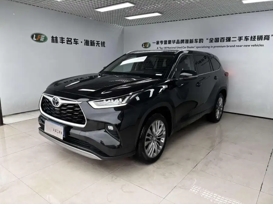 Toyota Highlander 380T 4WD Premium 7 мест