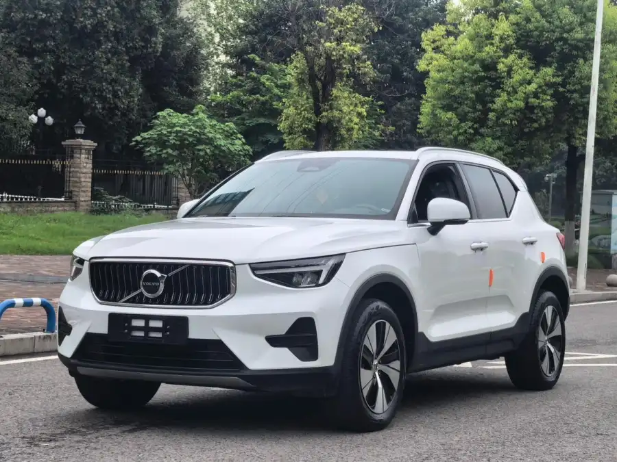 Volvo XC40 B3 Luxury