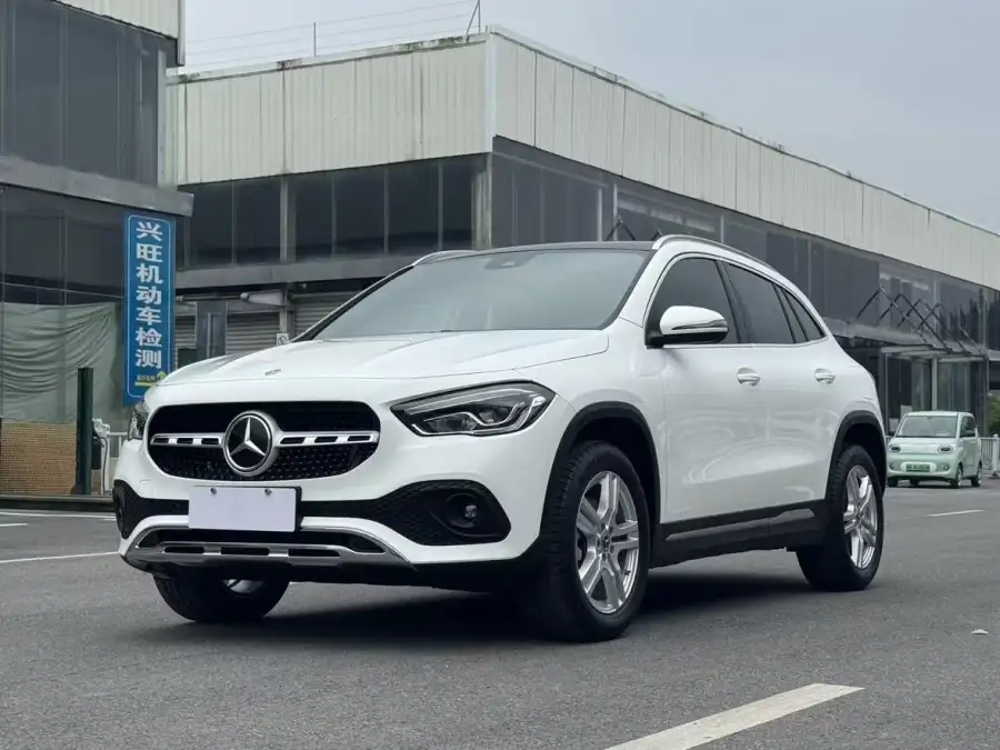 Mercedes-Benz GLA GLA 200