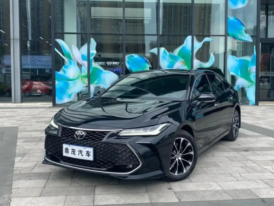 Toyota Avalon 2.5L Luxury