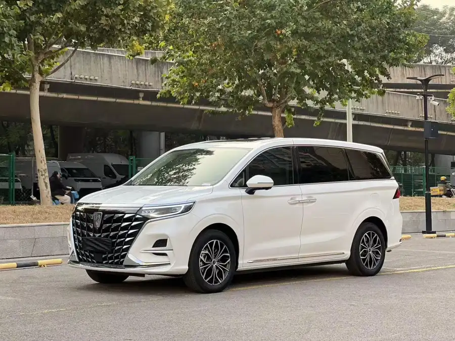 Roewe iMAX8 DMH 1.5T