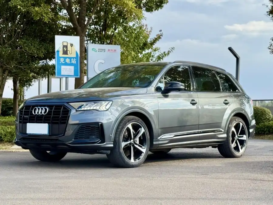 Audi Q7 55 TFSI quattro S line Sport