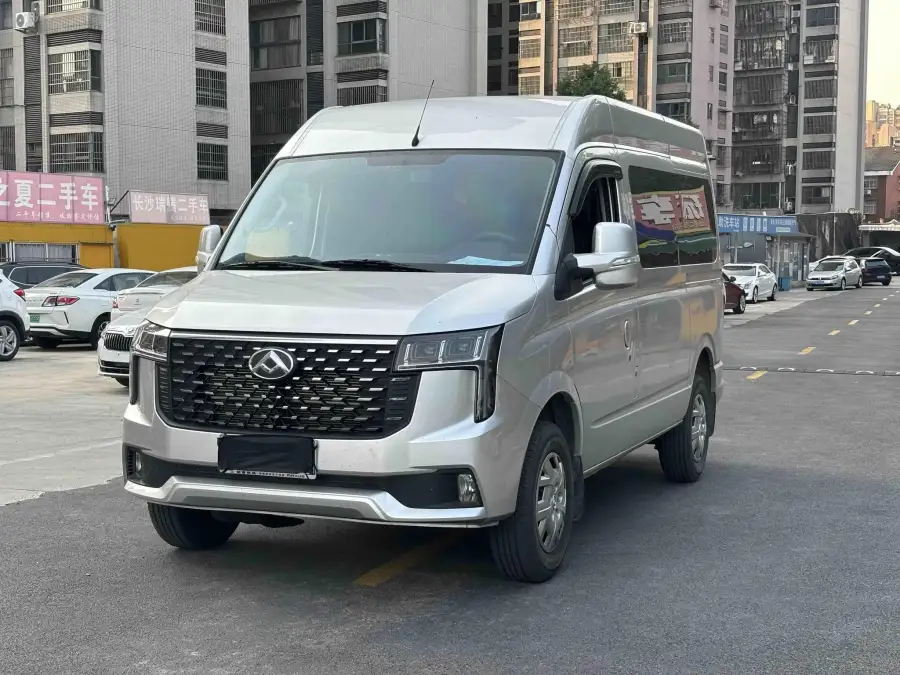 Maxus Xintu V80 PRO 2.0T 9AT 147Ps 7- 9 мест