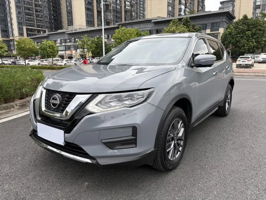 Nissan X-Trail 2.0L 2WD Lead
