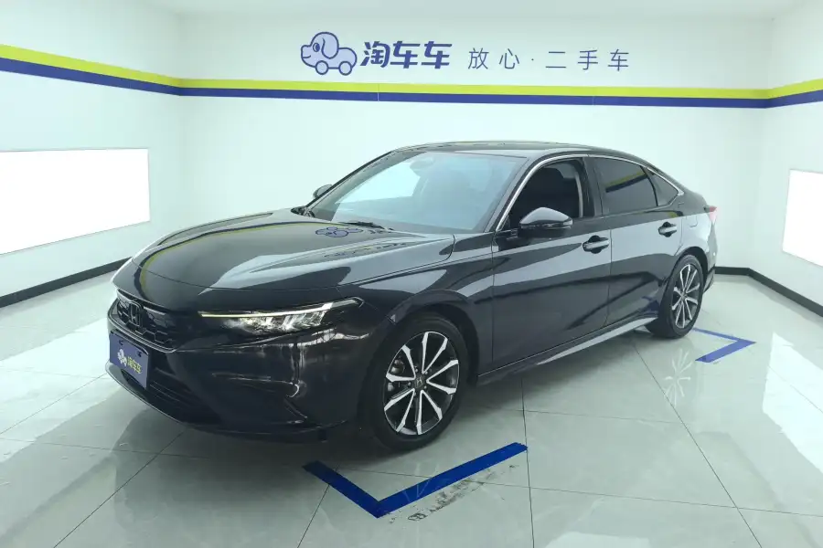 Honda Integra 240TURBO CVT Luxury