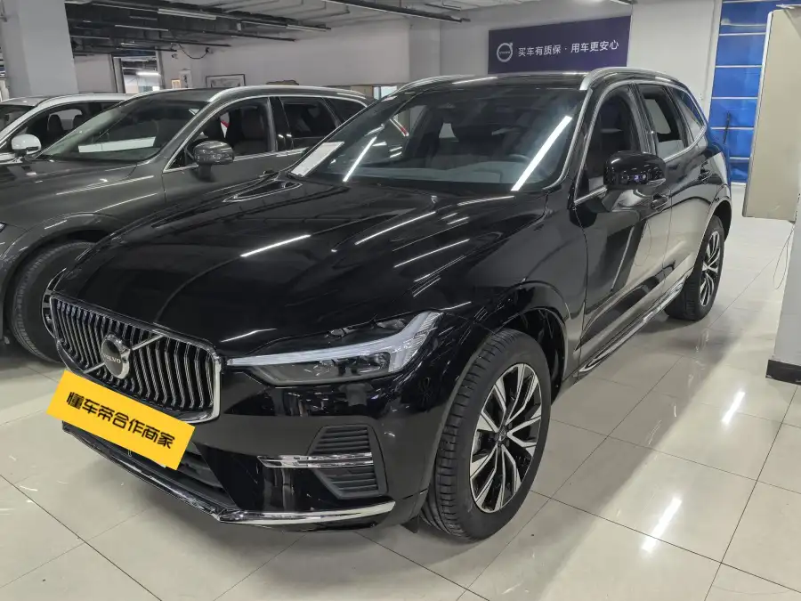 Volvo XC60 B5 4WD Luxury