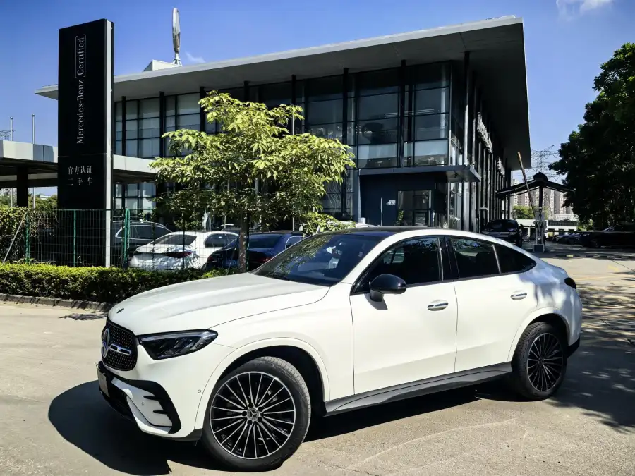 Mercedes-Benz GLC Coupe GLC 300 4MATIC SUV