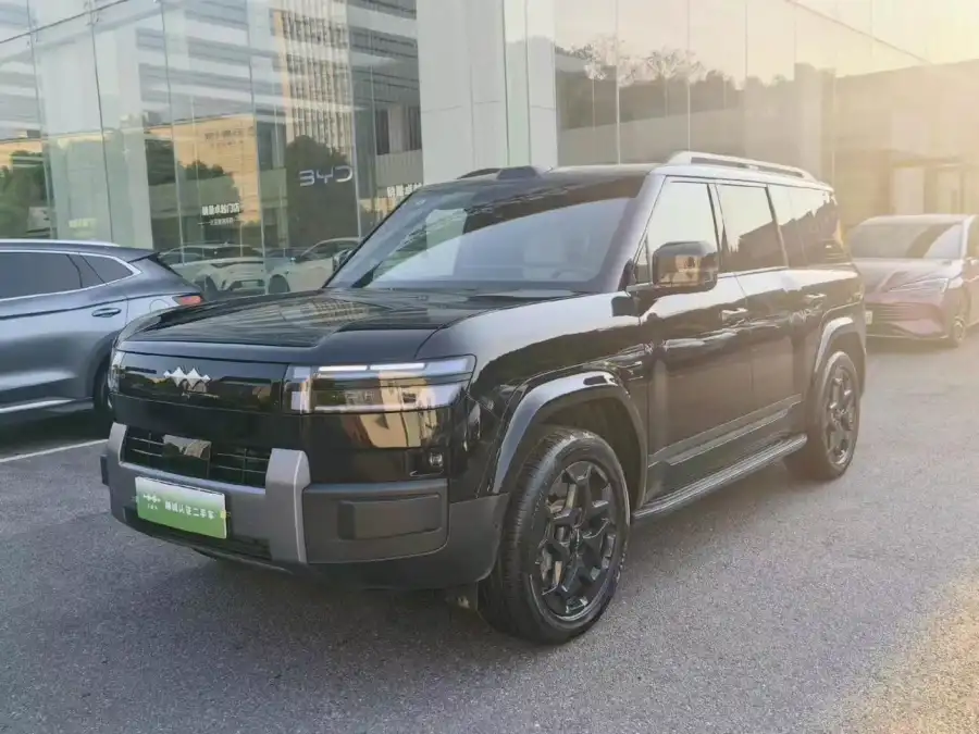 Fangchengbao Tai 7 PHEV 190KM 4WD Ultra