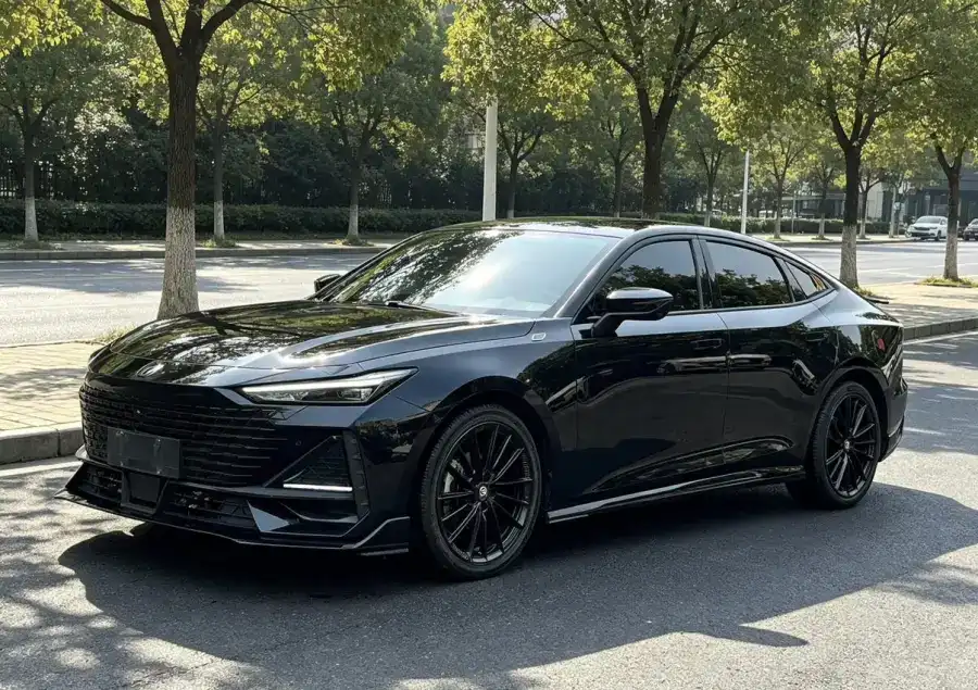 Changan UNI-V 1.5T Sport