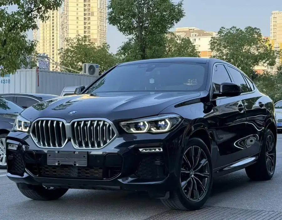 BMW X6 xDrive40i M