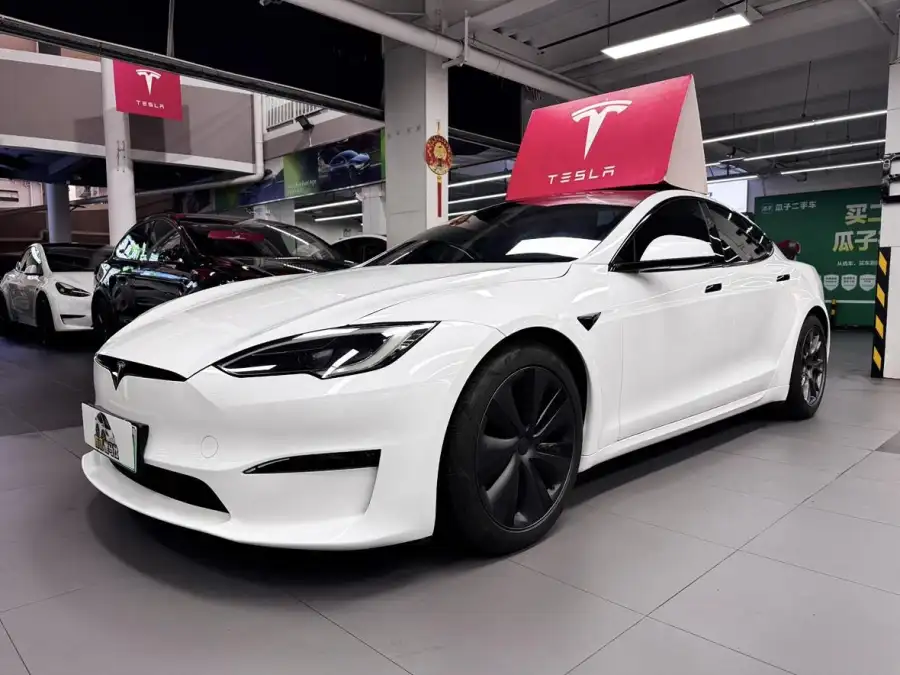 Tesla Model S Dual Motor