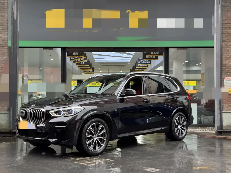 BMW X5 (Import) xDrive40i M