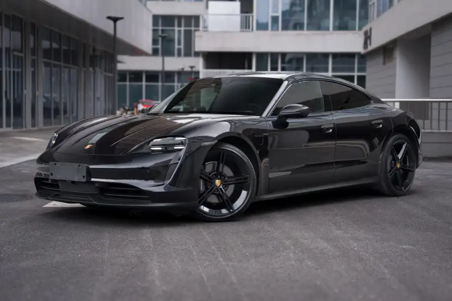 Porsche Taycan Taycan