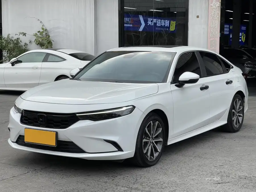 Honda Integra 240TURBO CVT Luxury