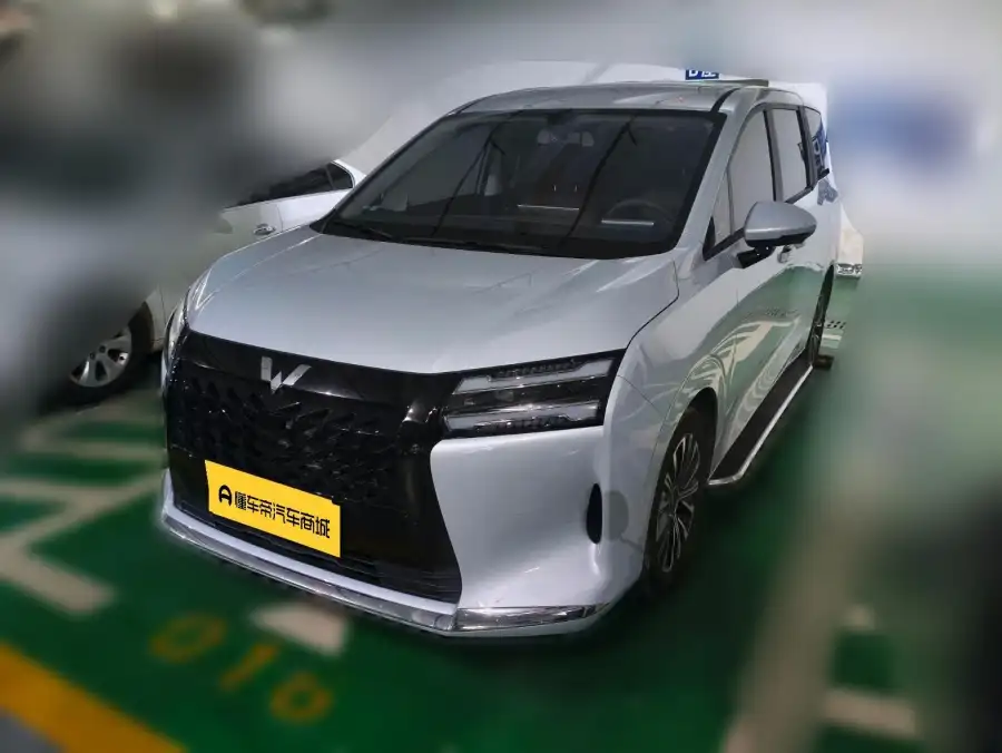 Wuling Starlight 730 PHEV 125km Luxury