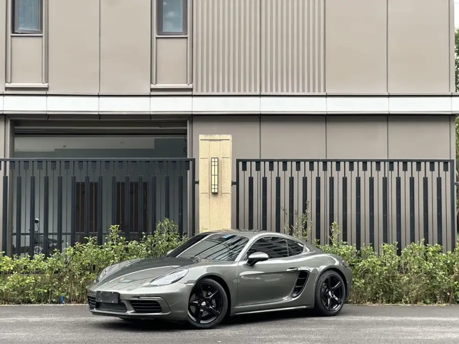 Porsche 718 Cayman 2.0T
