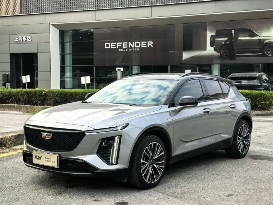 Cadillac GT4 25T Premium