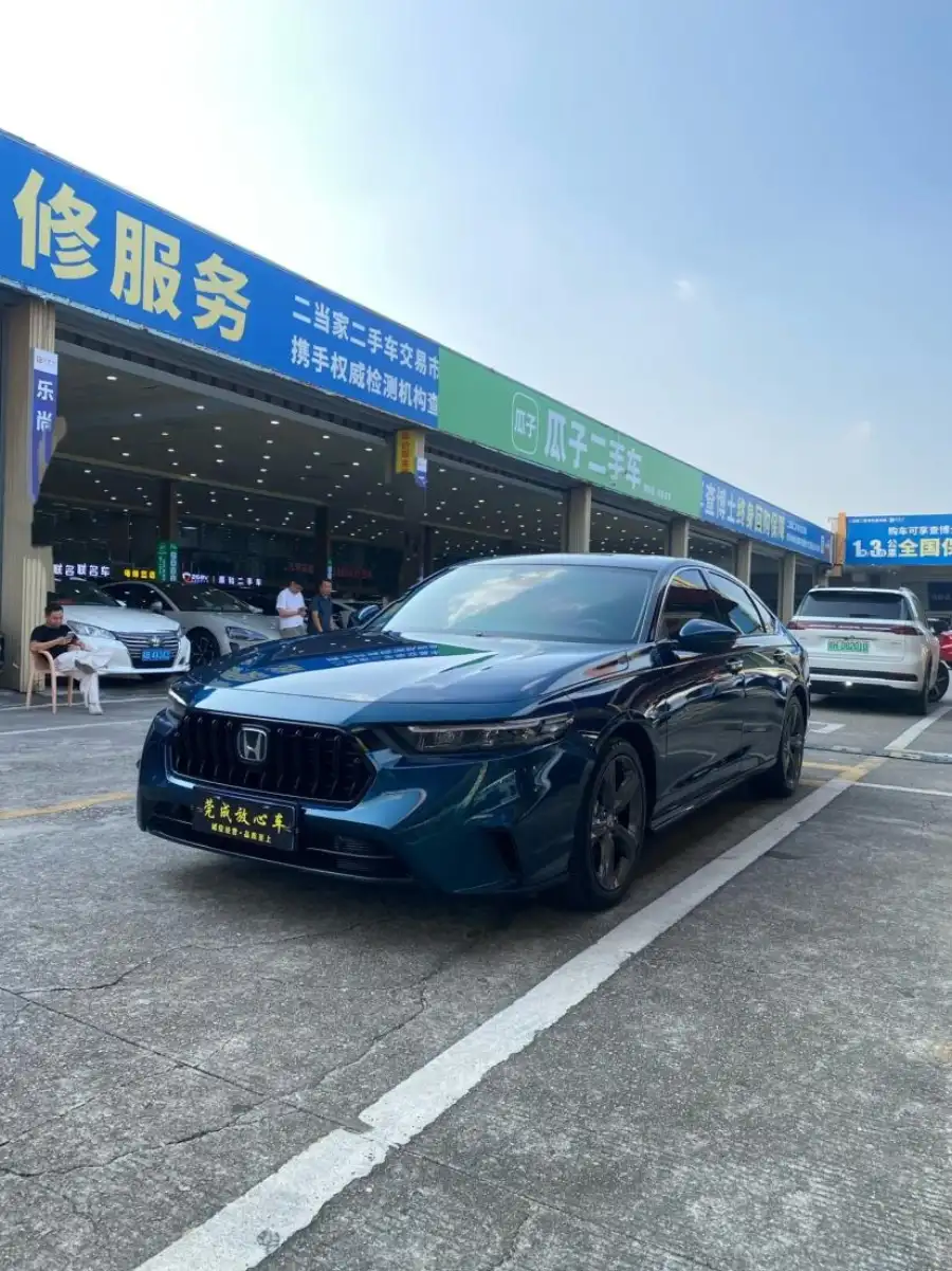 Honda Inspire 260TURBO Elite
