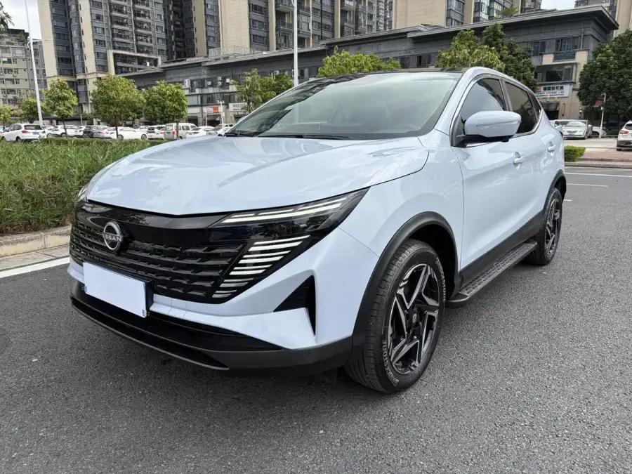 Nissan Qashqai 2.0L CVT XV+ Lead